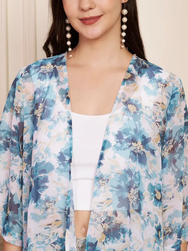 Fbella_Women_Blue_Floral_Georgette_Shrug_with_Fringe_Hemline