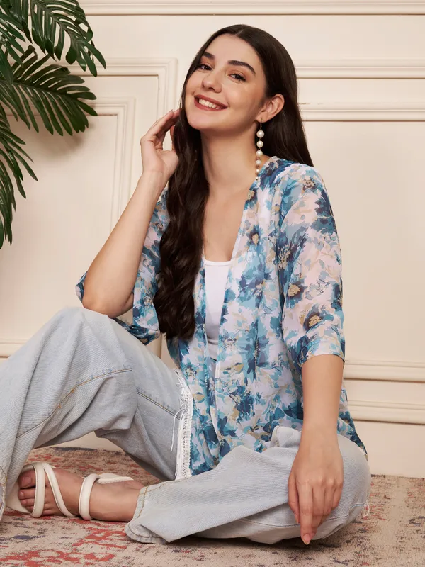 Fbella_Women_Blue_Floral_Georgette_Shrug_with_Fringe_Hemline