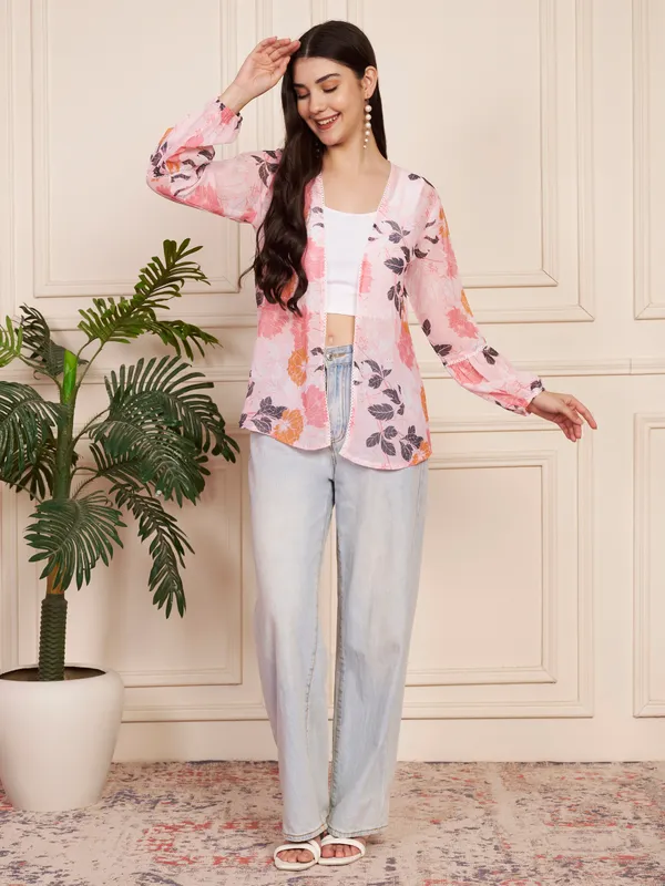 Fbella_Women_Blush_Pink_Floral_Georgette_Shrug_with_Lace_Detail