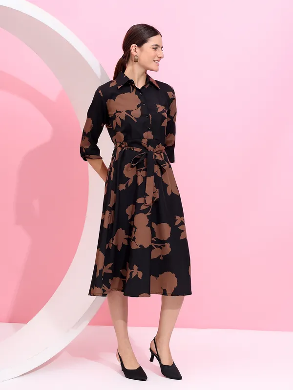 Fbella_Women_Crepe_Printed_Midi_Shirt_Dress