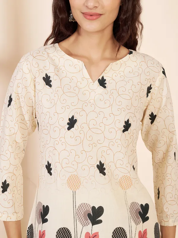 Fbella_Women_Off-White_Floral_Printed_Cotton_Co-Ord_Set