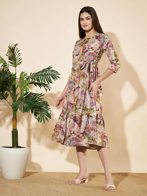 Fbella_Women_Rayon_Floral_Printed_Flare_Dresses