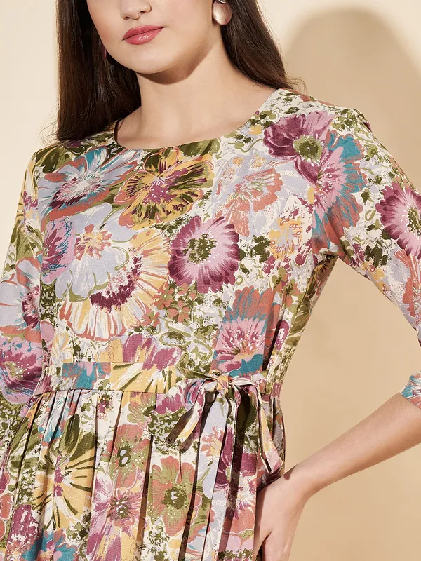 Fbella_Women_Rayon_Floral_Printed_Flare_Dresses