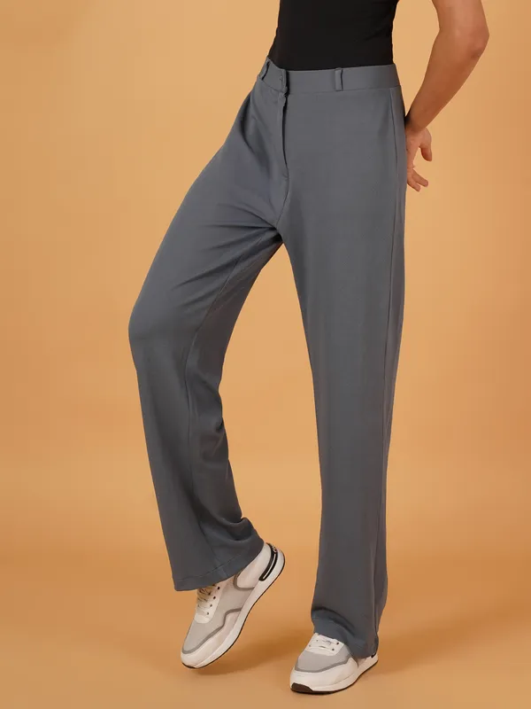 Fbella_Women_Straight-Fit_Grey_Trouser