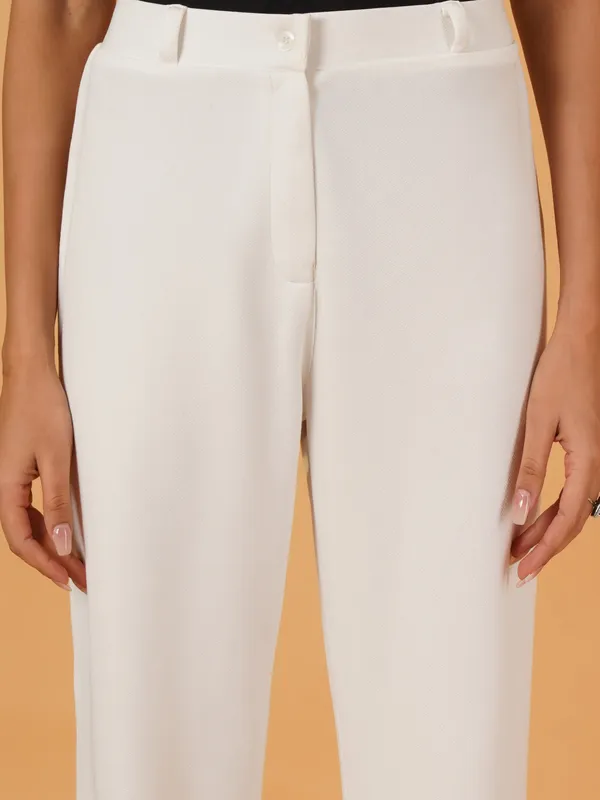 Fbella_Women_Straight-Fit_White_Trouser