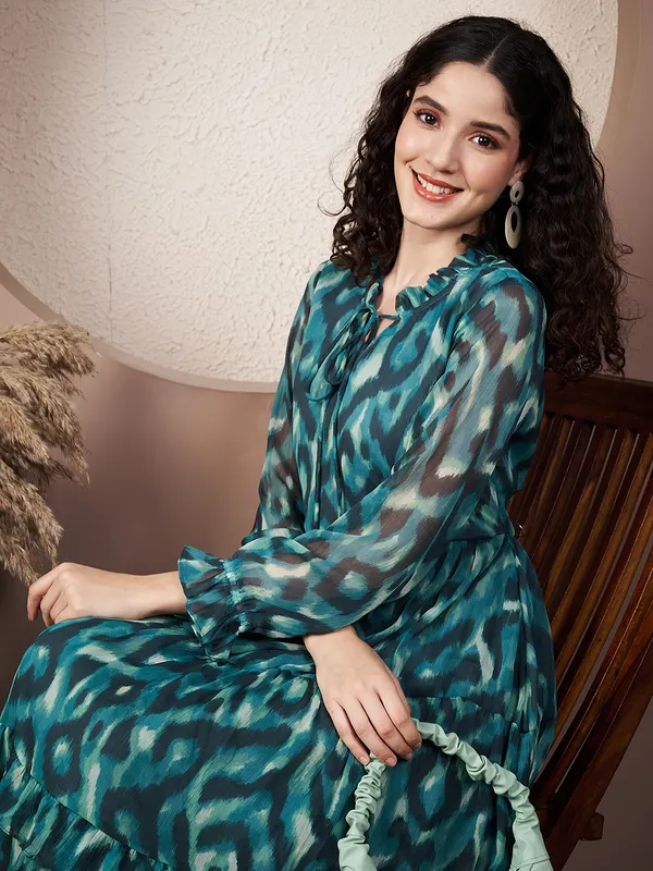 Fbella_Women_Teal_Abstract_Printed_Chiffon_Midi_Dress