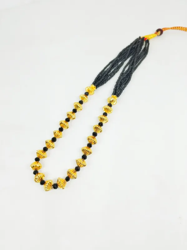 Black_Gundu_beaded_Necklace