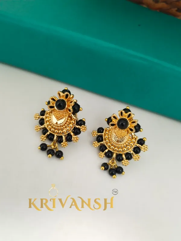 Black_Unique_Stud_Screw_Based
