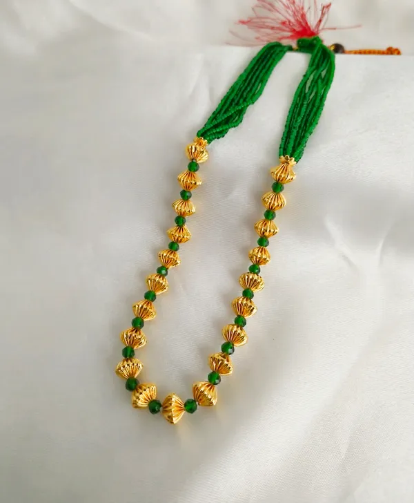Green_Gundu_beaded_Necklace