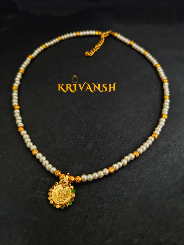 Laxmi_Coin_Pearl_Necklace