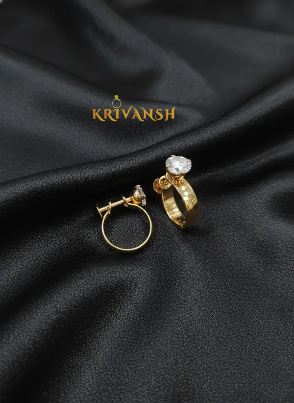 White_AD_stone_Panchaloha_Men_Earring_Stud