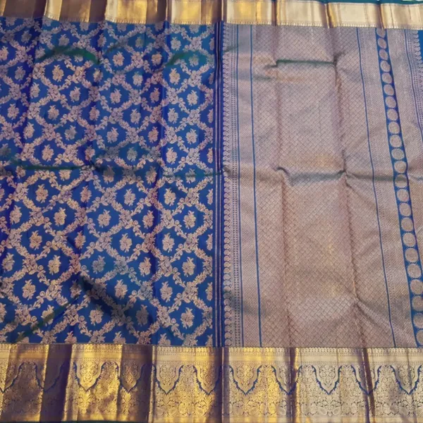 Soft_Banarasi_Lichi_Silk_Saree_with_Unstiched_Blouse_Piece