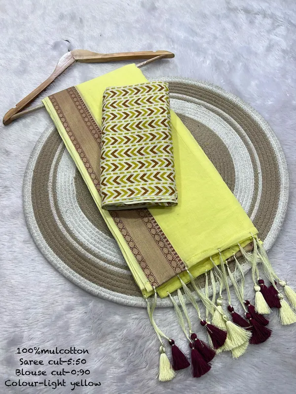 Pure_100%_Mul_Cotton_Saree_With_Unstiched_Blouse_Piece