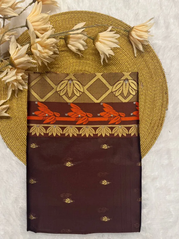 Soft_Banarasi_Lichi_Silk_Saree_with_Unstiched_Blouse_Piece