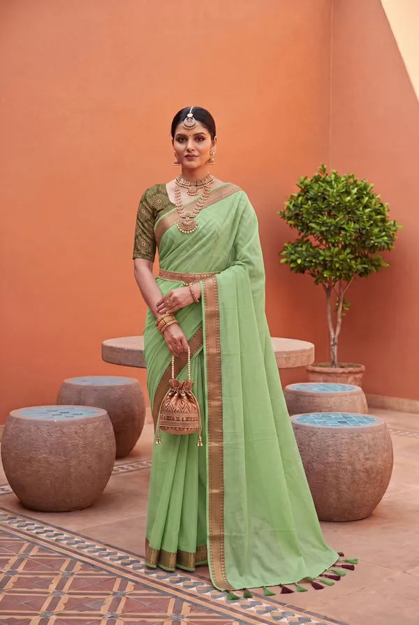 Pure_100%_Mul_Cotton_Saree_With_Unstiched_Blouse_Piece