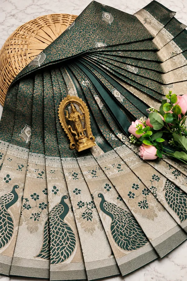 Bottle_Green_&_Ivory_Peacock_Zari_Soft_Silk_Saree
