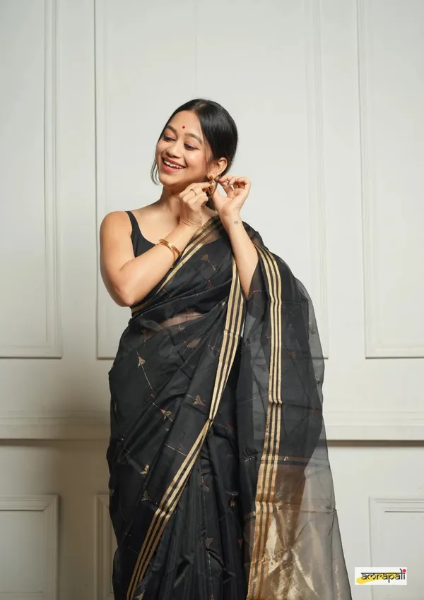 Cotton_Silk_Saree_with_Unstiched_Blouse_Piece