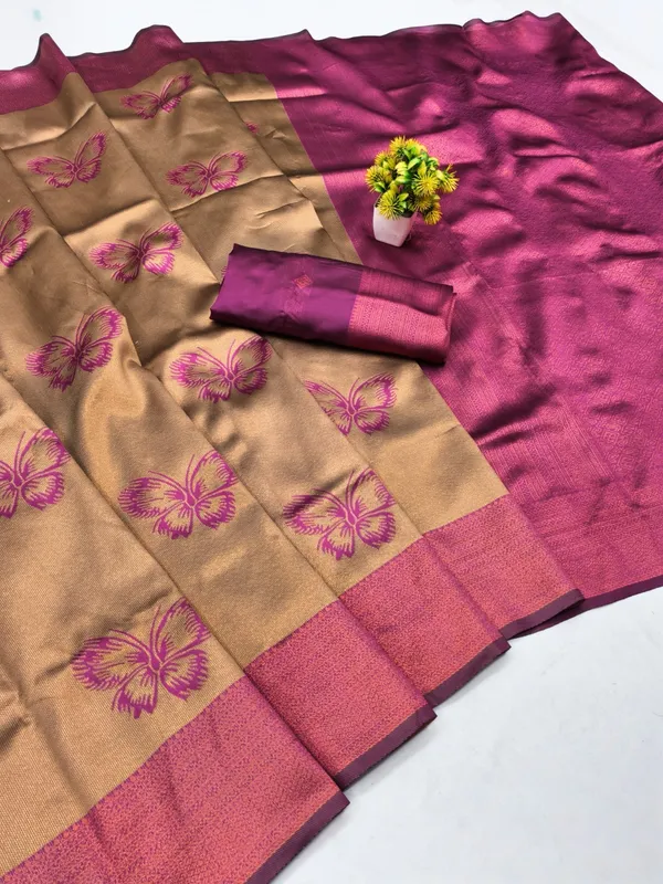 Soft_Lichi_Silk_Saree_with_Unstiched_Blouse_Piece