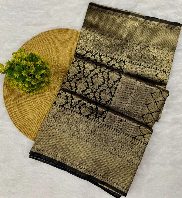Soft_Banarasi_Lichi_Silk_Saree_with_Unstiched_Blouse_Piece