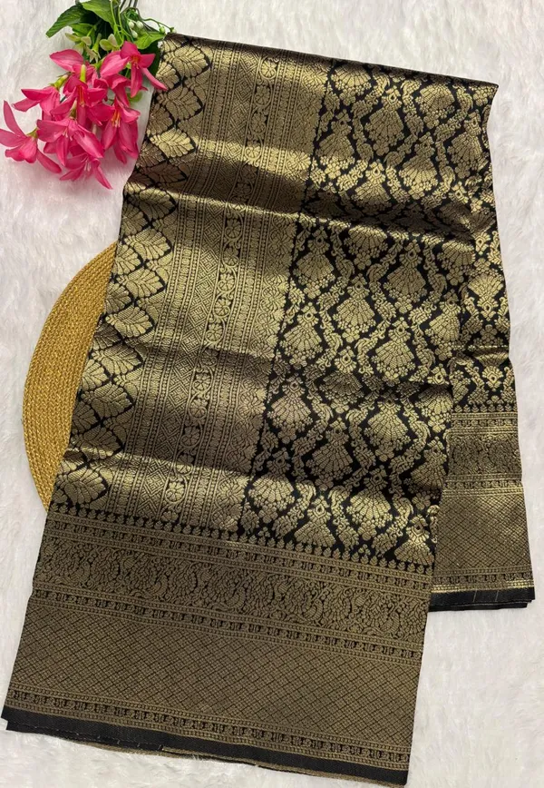 Soft_Banarasi_Lichi_Silk_Saree_with_Unstiched_Blouse_Piece