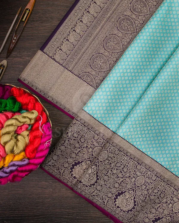 Soft_Banarasi_Lichi_Silk_Saree_with_Unstiched_Blouse_Piece