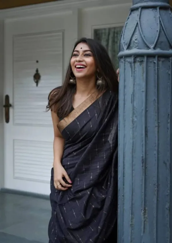 Cotton_Silk_Saree_with_Unstiched_Blouse_Piece
