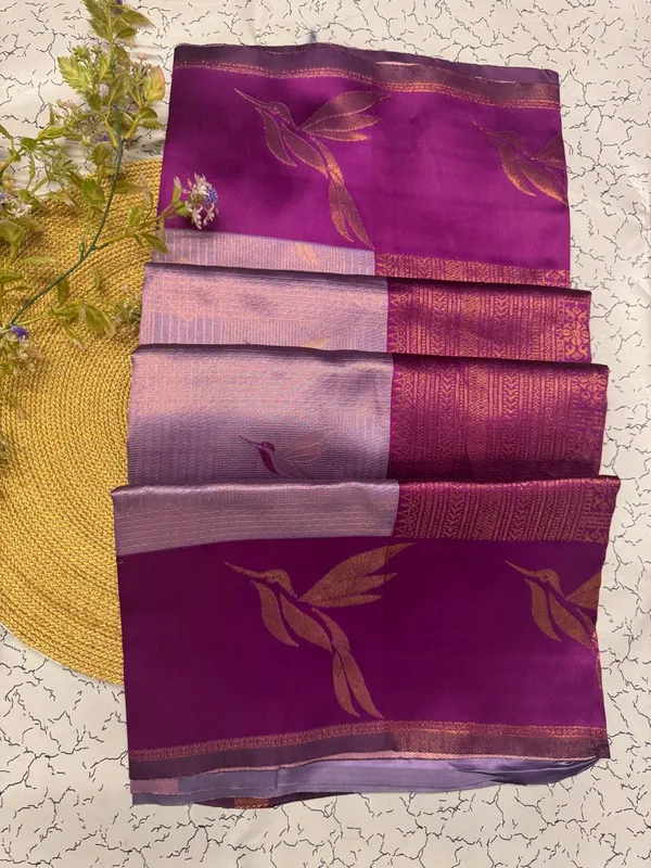 Soft_Banarasi_Lichi_Silk_Saree_with_Unstiched_Blouse_Piece
