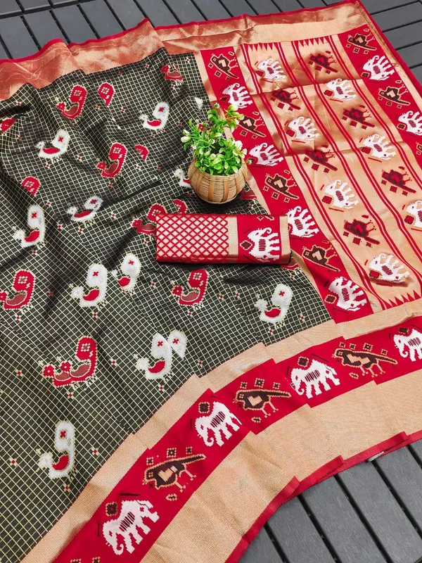 Banarasi_Semi-Silk_Saree_With_Unstiched_Blouse_Piece