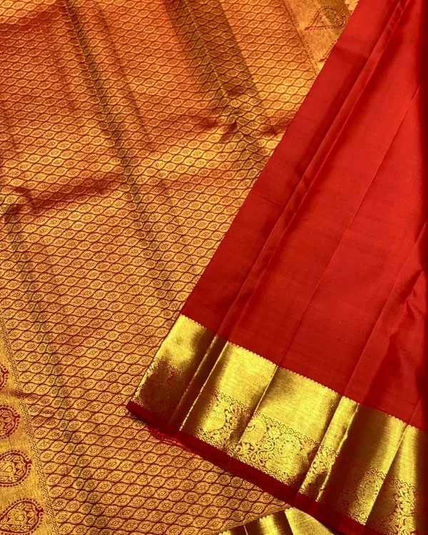Soft_Banarasi_Lichi_Silk_Saree_with_Unstiched_Blouse_Piece