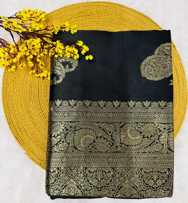 Soft_Banarasi_Lichi_Silk_Saree_with_Unstiched_Blouse_Piece