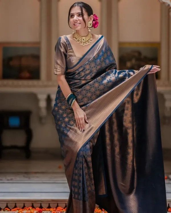 Soft_Banarasi_Lichi_Silk_Saree_with_Unstiched_Blouse_Piece
