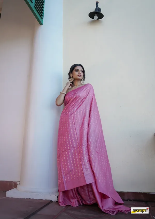 Soft_Banarasi_Lichi_Silk_Saree_with_Unstiched_Blouse_Piece