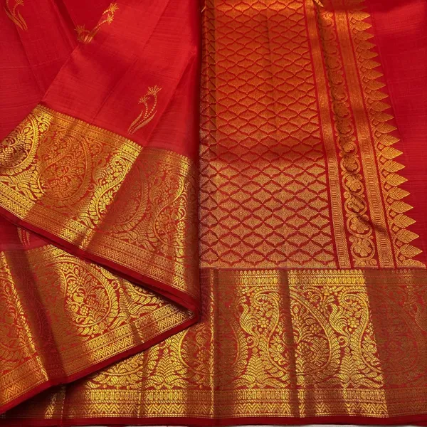Soft_Lichi_Silk_Saree_with_Unstiched_Blouse_Piece