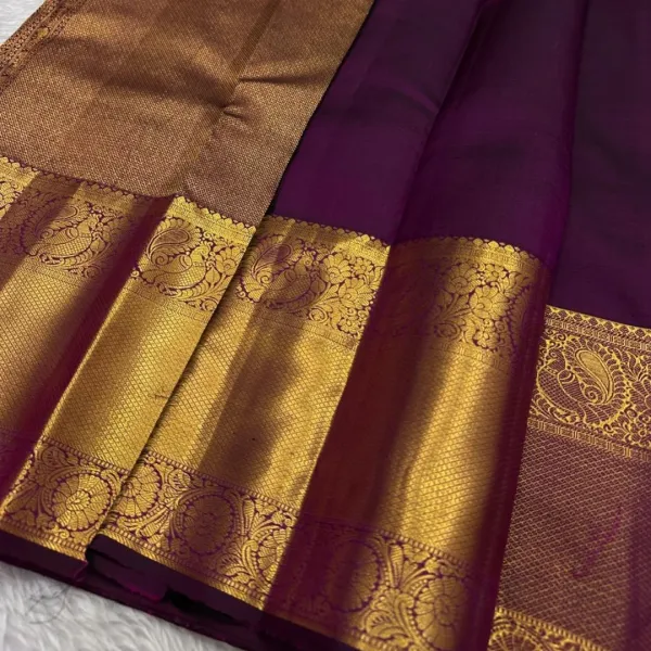 Soft_Banarasi_Lichi_Silk_Saree_with_Unstiched_Blouse_Piece