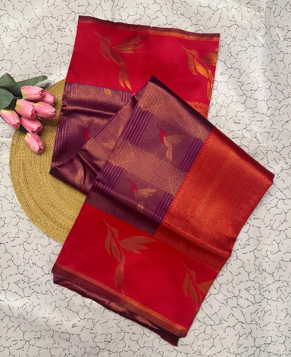 Soft_Banarasi_Lichi_Silk_Saree_with_Unstiched_Blouse_Piece