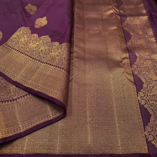 Soft_Banarasi_Lichi_Silk_Saree_with_Unstiched_Blouse_Piece