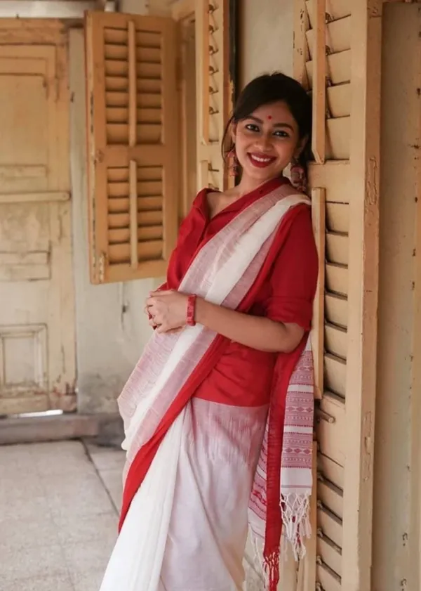 Cotton_Silk_Saree_with_Unstiched_Blouse_Piece