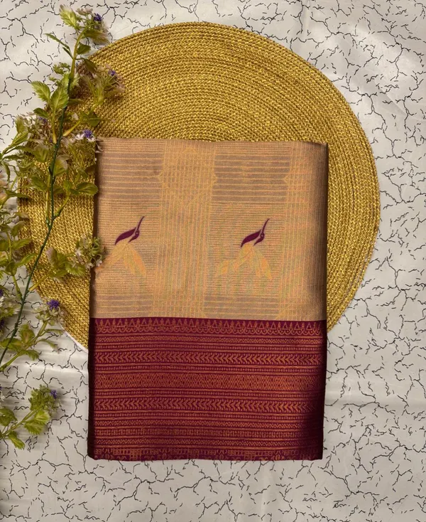 Soft_Banarasi_Lichi_Silk_Saree_with_Unstiched_Blouse_Piece