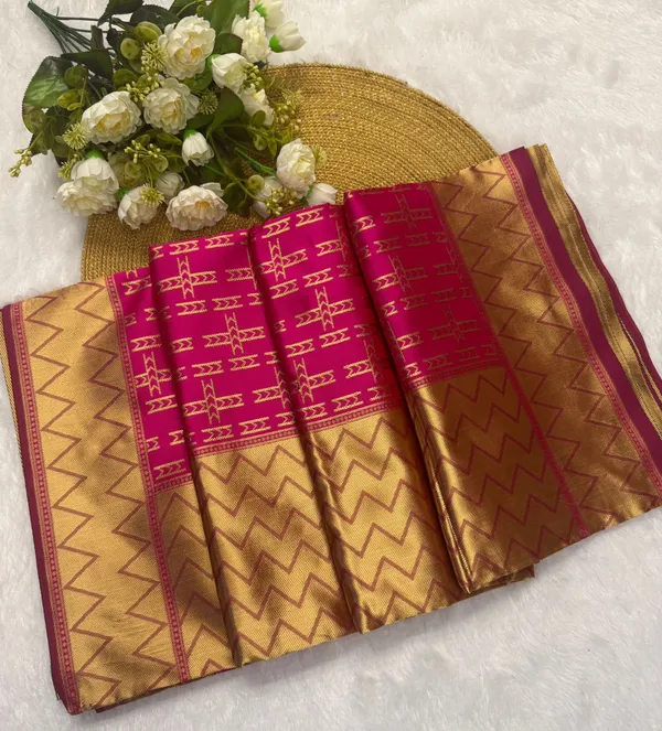 Soft_Banarasi_Lichi_Silk_Saree_with_Unstiched_Blouse_Piece