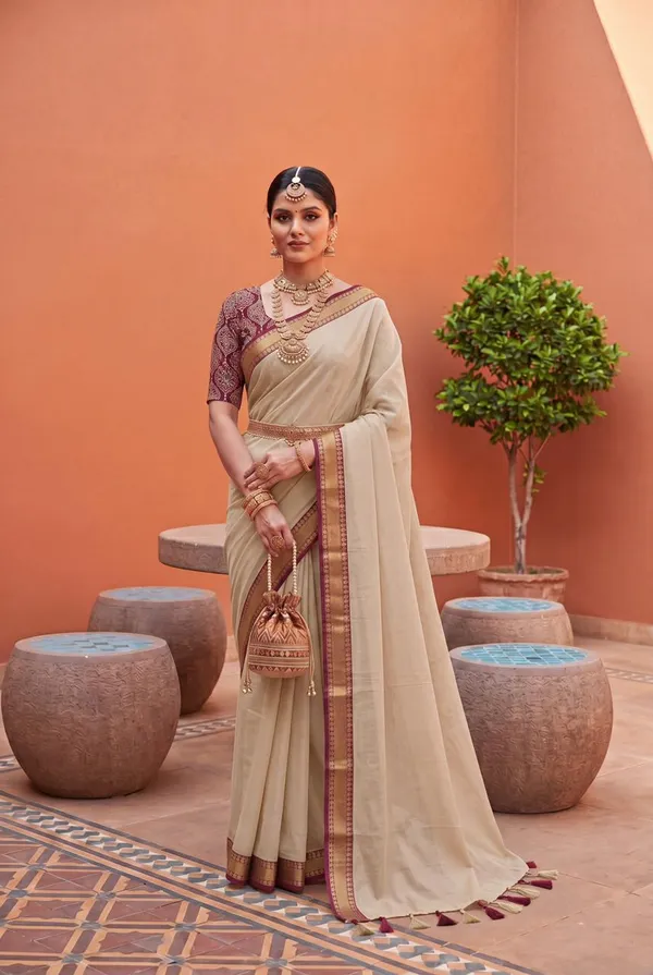 Pure_100%_Mul_Cotton_Saree_With_Unstiched_Blouse_Piece