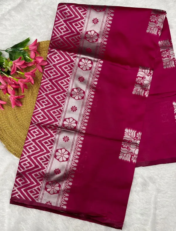 Soft_Banarasi_Lichi_Silk_Saree_with_Unstiched_Blouse_Piece