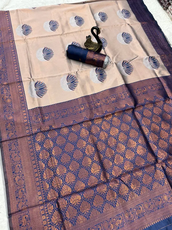 Soft_Lichi_Silk_Saree_with_Unstiched_Blouse_Piece