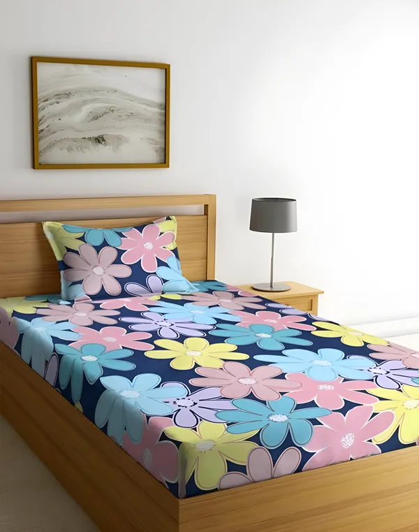 220_TC_Single_Bed_Fitted_Bedsheet_Having_Size_36X72_(Fits_Upto_8_Inches_Of_Mattress)
