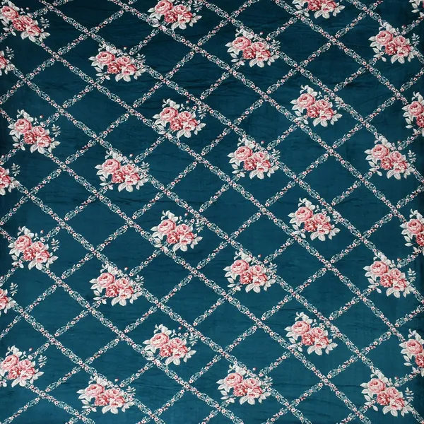 PREMIUM_500_TC_HEAVY_FLANNEL_WARM__FITTED_BEDSHEET_WITH_ELASTIC_AND_Floral_design