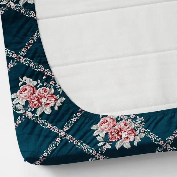 PREMIUM_500_TC_HEAVY_FLANNEL_WARM__FITTED_BEDSHEET_WITH_ELASTIC_AND_Floral_design