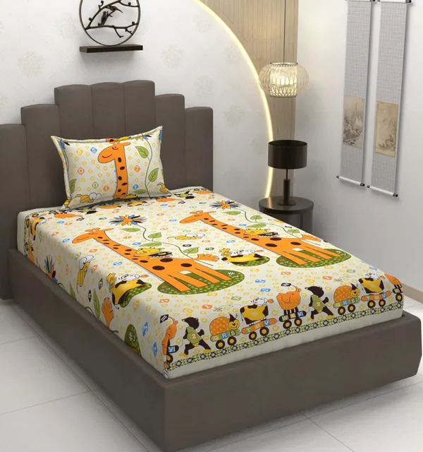 GIRAAFE_DESIGN_SINGLE_BED_FITTED_BEDSHEET_HAVING_SIZE_36"_X_72"_(Fits_up_to_8"_of_mattress)