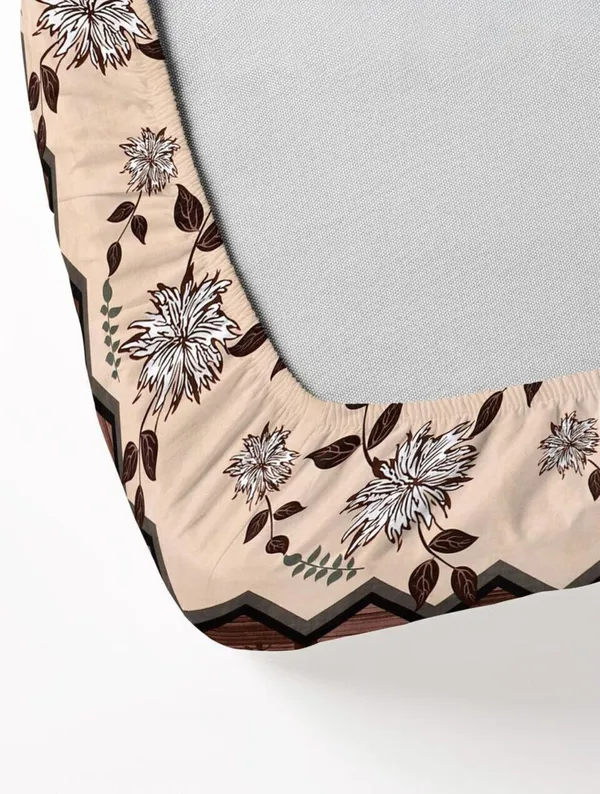 CREAM_AND_BROWN_220_TC_-_Cotton_Elastic_Fitted_King/Queen_Size_Bedsheets_With_2_Pillow_Covers