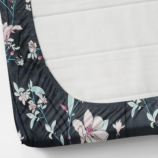 Premium_500_TC_Velvet_King_Size_Fitted_Bedsheet_|_Warm_&_Floral_Embossed_Design_with_All-Round_Elastic