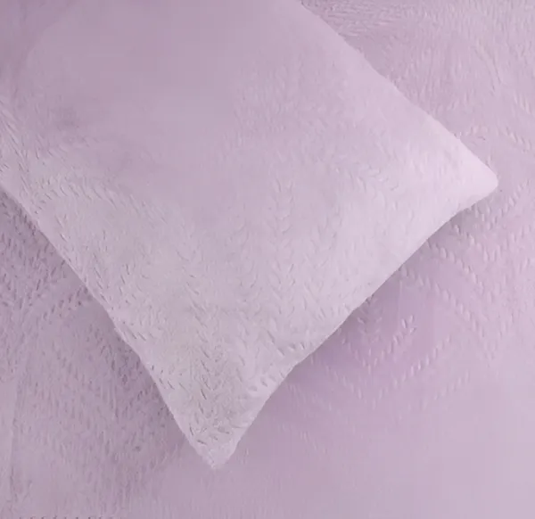 PREMIUM_500_TC_HEAVY_VELVET_WARM__FITTED_BEDSHEET_WITH_ELASTIC_ALL_AROUND_having_Embossing_Floral_design