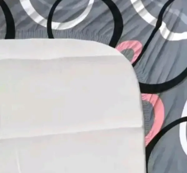 GREY_220_TC_-_Cotton_Elastic_Fitted_King/Queen_Size_Bedsheets_With_2_Pillow_Covers